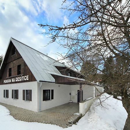 Chalupa Na Desitce Strážné Exterior foto