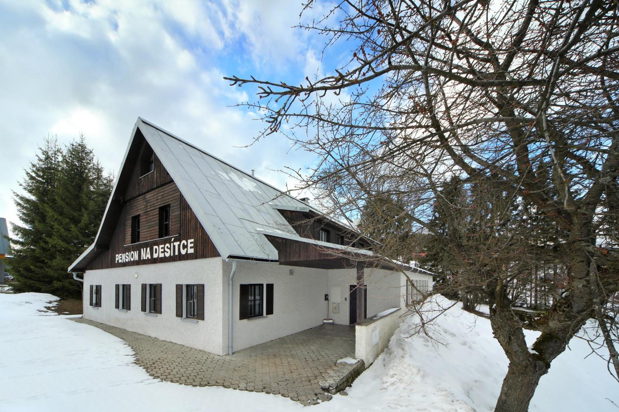 Chalupa Na Desitce Strážné Exterior foto
